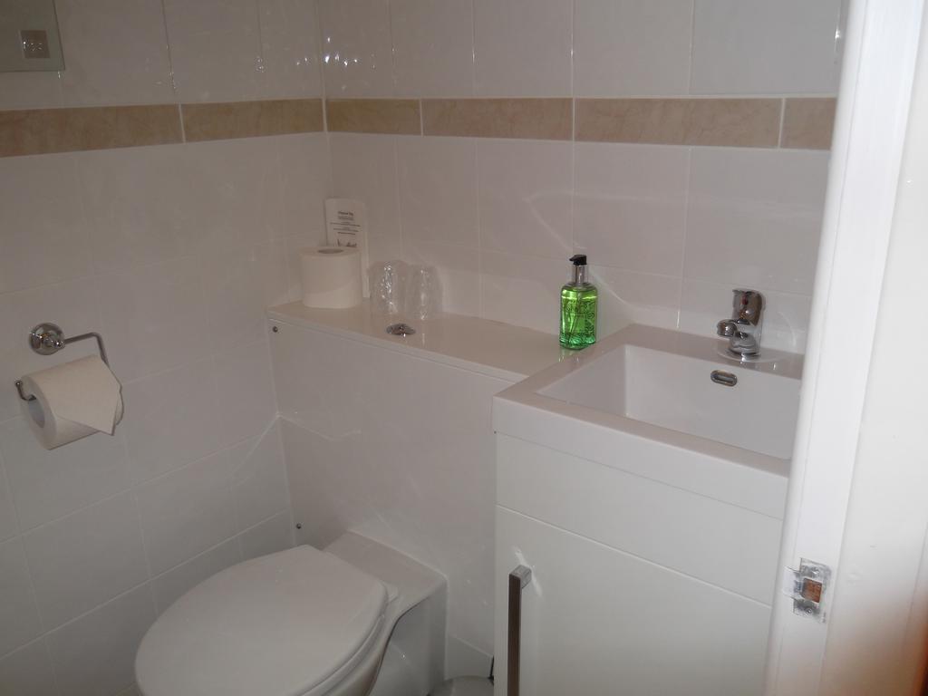 The Bay House Lake View Guest House - Adults Only Bowness-on-Windermere Habitación foto